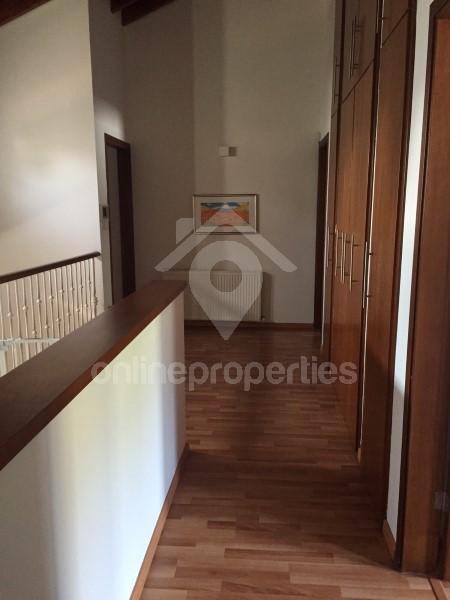 To change image, hover mouse over thumbnails below