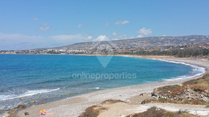 To change image, hover mouse over thumbnails below