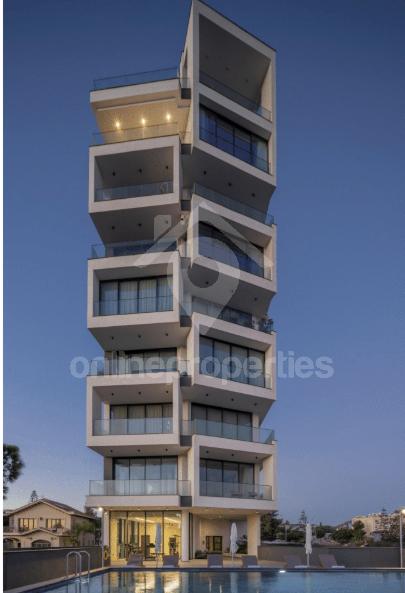 To change image, hover mouse over thumbnails below