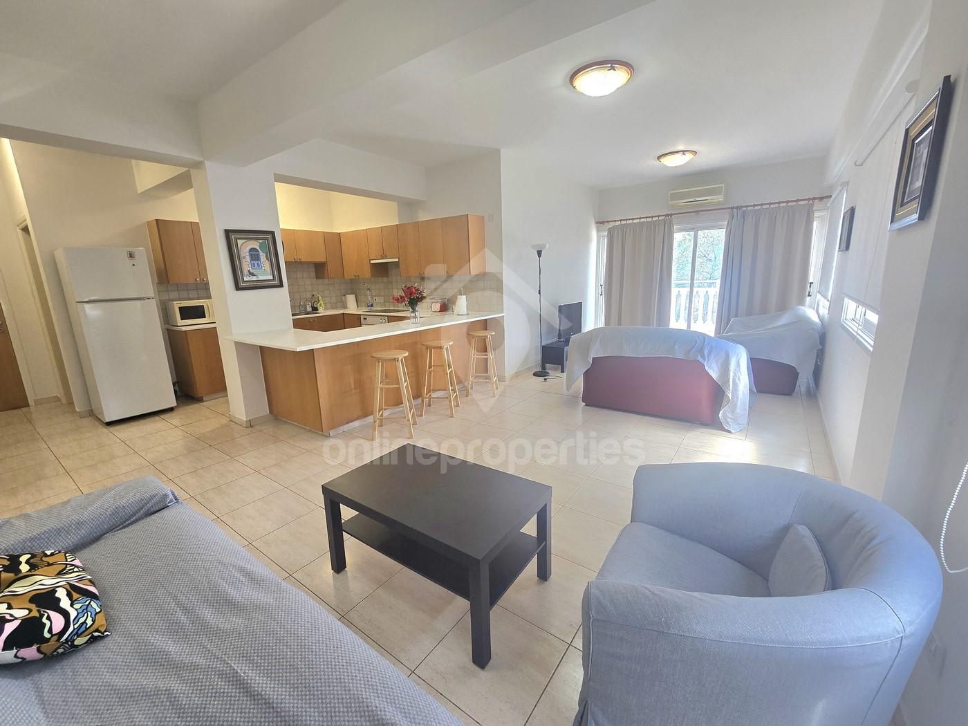 To change image, hover mouse over thumbnails below