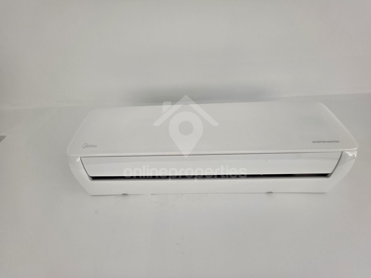 To change image, hover mouse over thumbnails below