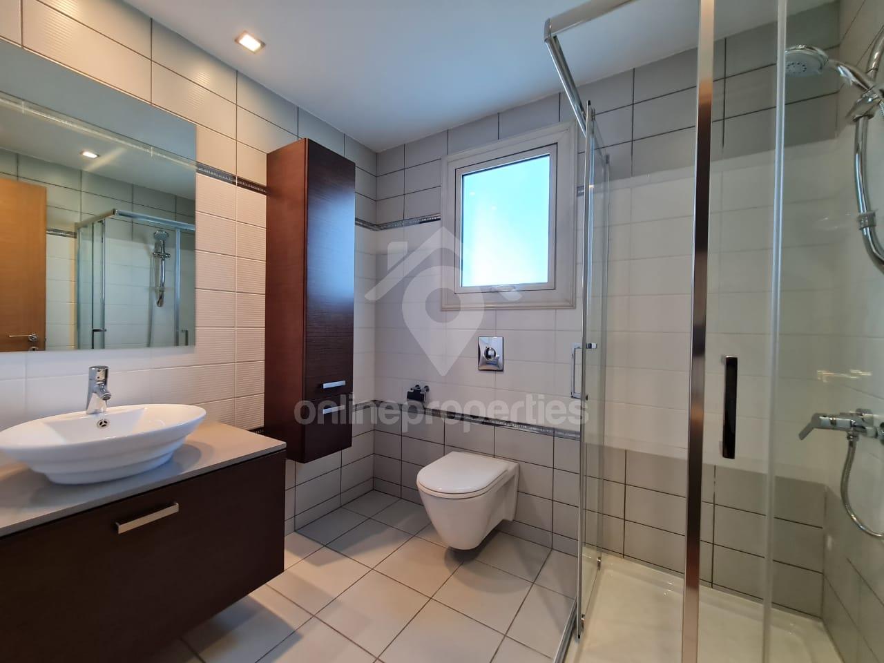 To change image, hover mouse over thumbnails below