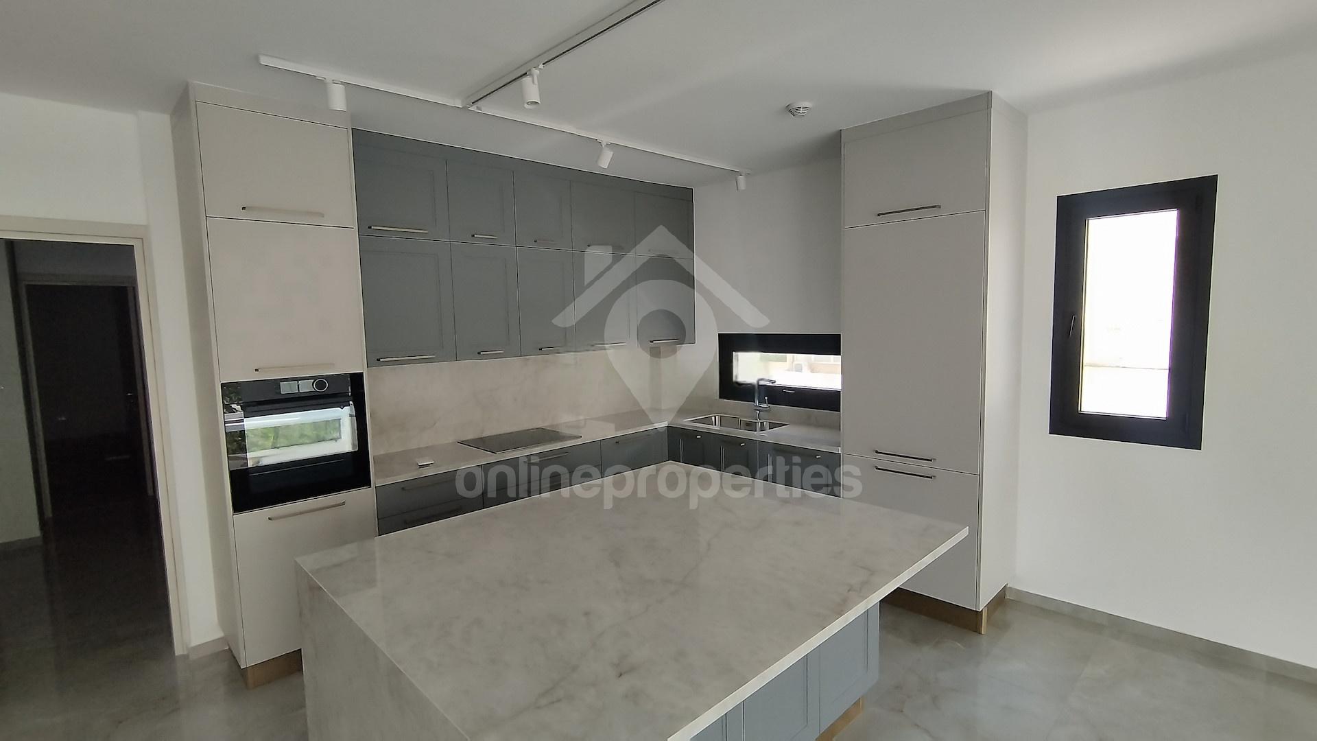 To change image, hover mouse over thumbnails below