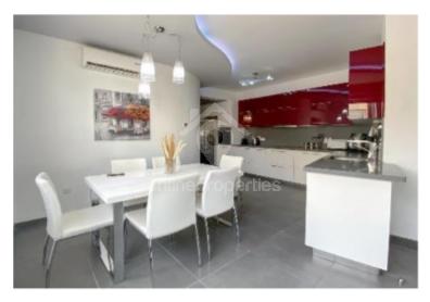 To change image, hover mouse over thumbnails below