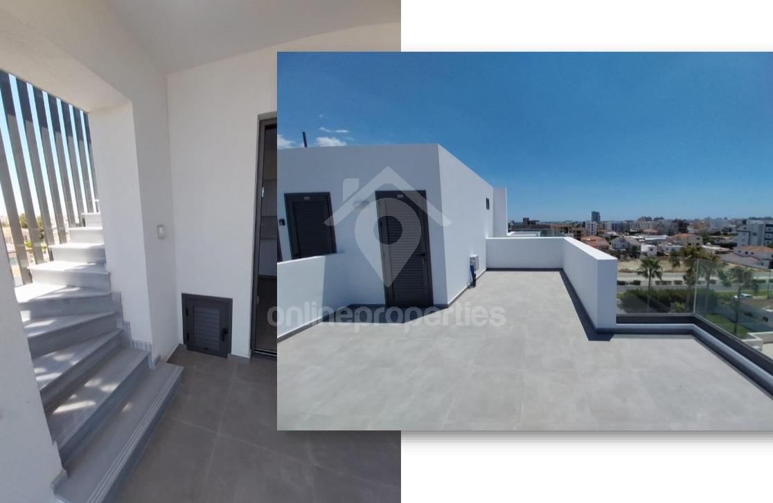 To change image, hover mouse over thumbnails below