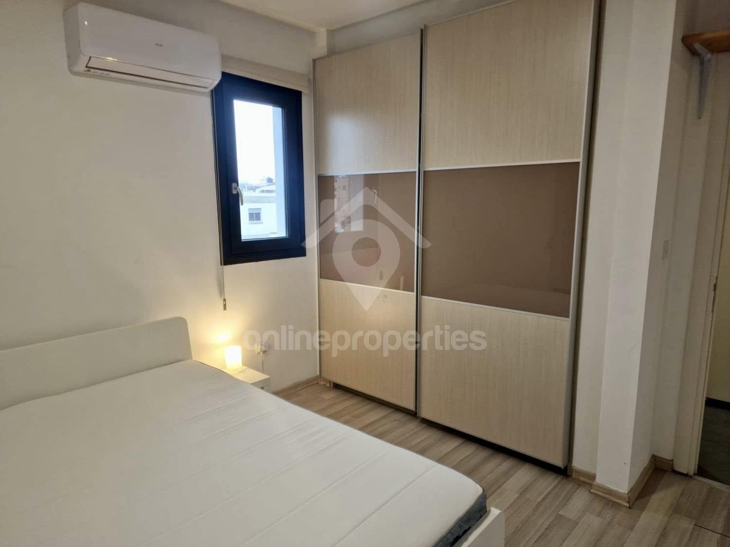 Modern furnished 1-bedroom